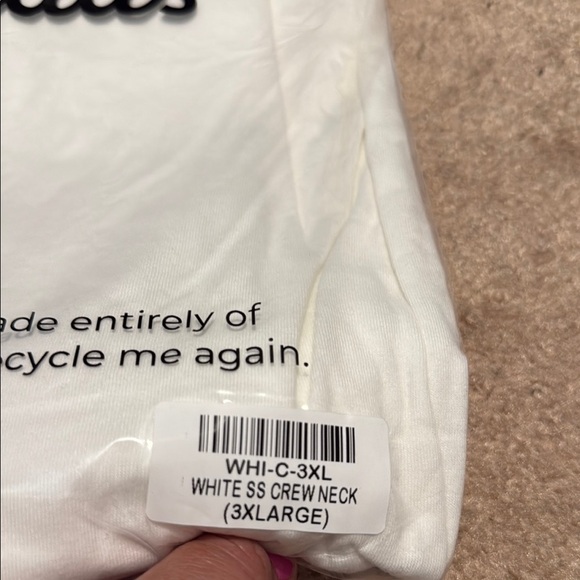 White Short Sleeve Tee Fresh Clean Threads - Picture 2 of 3